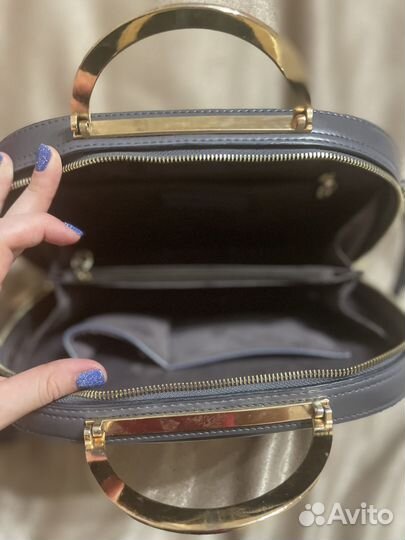 Продам женскую сумку