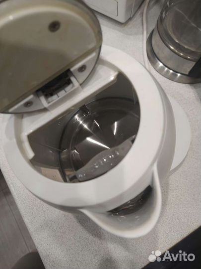 Чайник электрический Electrolux