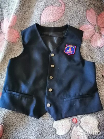 Жилет школьный