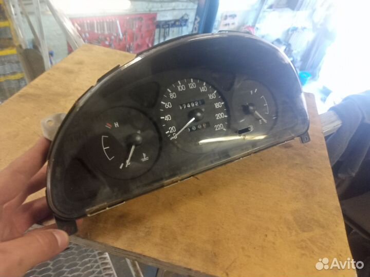 Панель приборов Chevrolet Lanos обычная