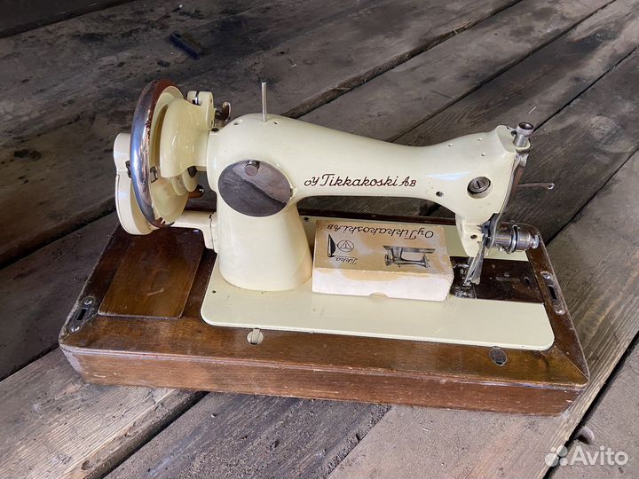 Швейная машина