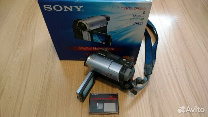 Видеокамера sony