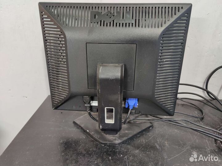 Монитор Dell