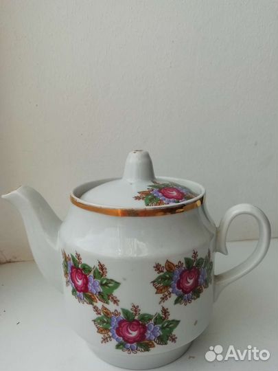 Заварочный чайник, конфетница (сахарница)