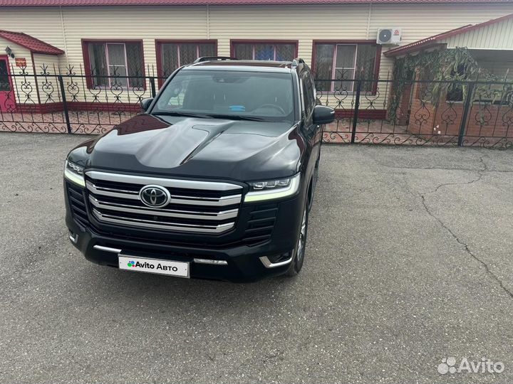 Toyota Land Cruiser 3.5 AT, 2021, 135 000 км