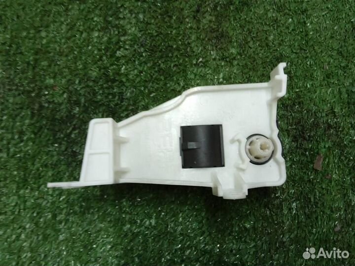 Моторчик заслонки печки Audi A4 (B8) 2007-2015