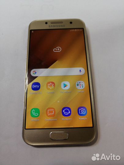 Samsung Galaxy A3 (2017) SM-A320F/DS, 2/16 ГБ