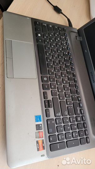 Ноутбук samsung