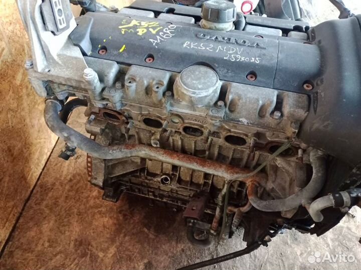 Двигатель Volvo V70 Se B5244S2