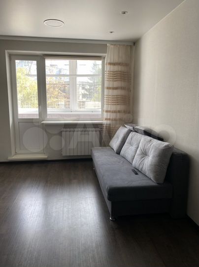 1-к. квартира, 33 м², 1/10 эт.