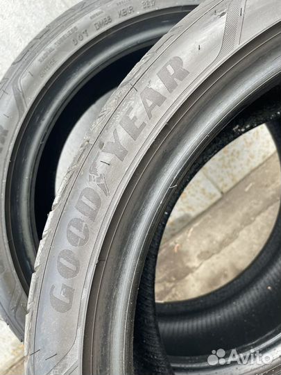 Goodyear Eagle F1 Asymmetric 3 245/40 R19 и 275/35 R19 98Y