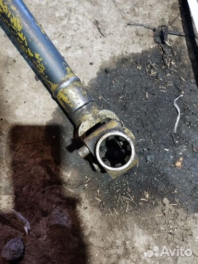 Кардан на мтз. юмз