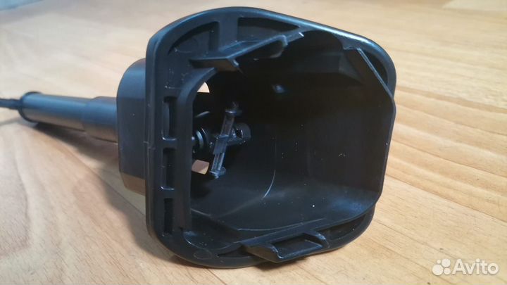 Форсунка омывателя фары правая Volvo XC90 06-2014