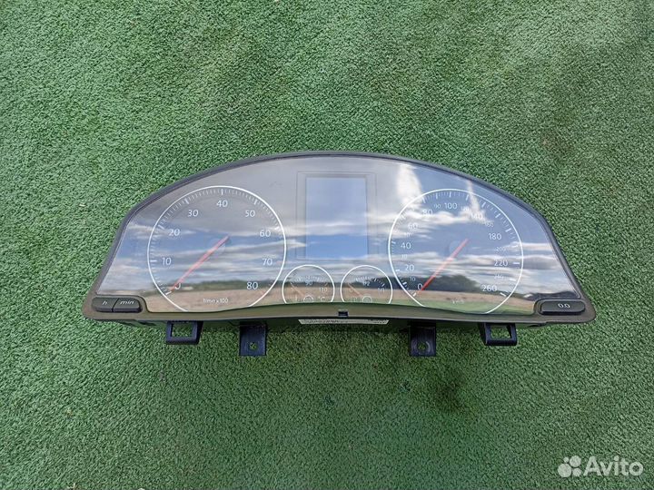 Приборная панель Volkswagen Jetta седан 1.6 2006