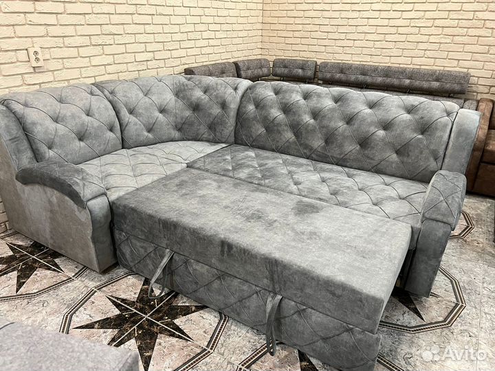 Диваны угловые