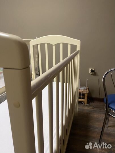 Кровать детская 120х60 с универс. маятником