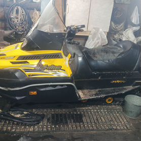 Продам Ski-doo wt 550