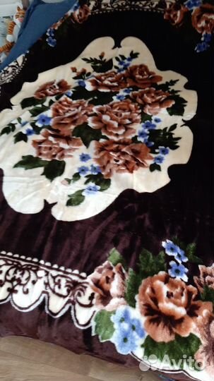 Покрывало,одеяло 200 на 240 лашер