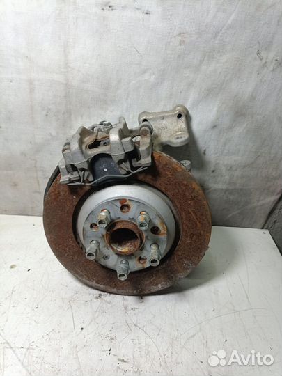 Поворотный кулак задний правый Volkswagen Atlas