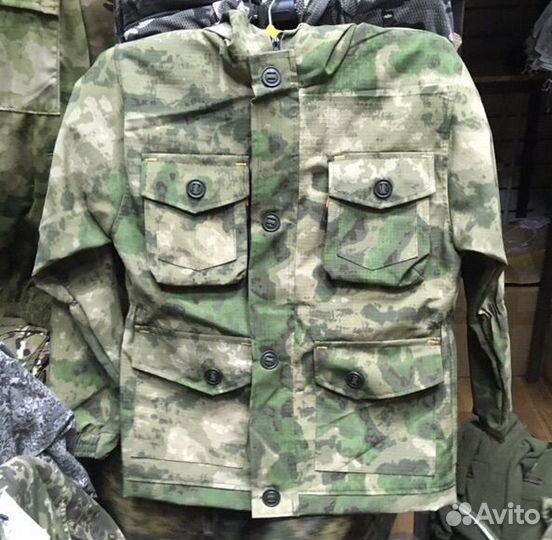 Костюм камуфляжный