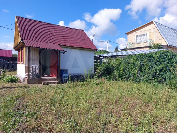 Дача 30 м² на участке 6 сот.