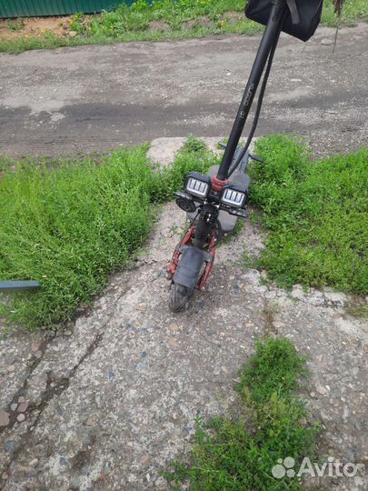 Электросамокат kugoo g1