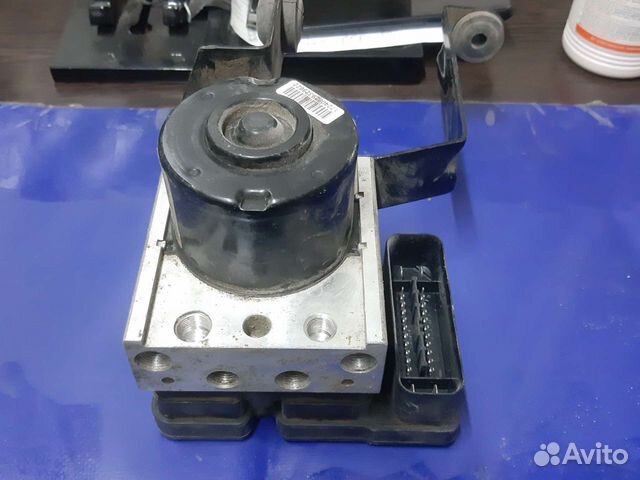 Блок ABS Форд Фокус 3