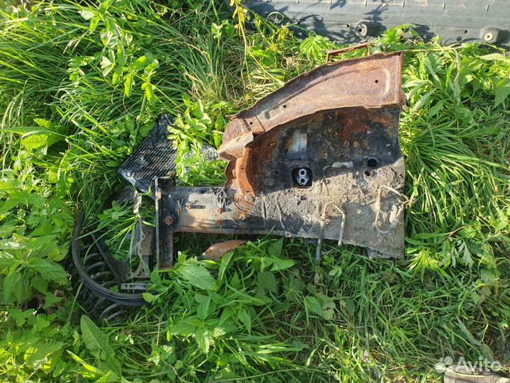 Левый порог лонжерон kia ceed JD