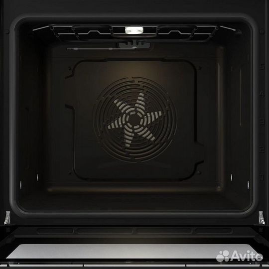 Духовой шкаф с функцией пара Gorenje