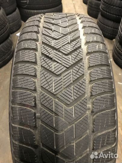 Pirelli Scorpion Winter 235/50 R18 100R