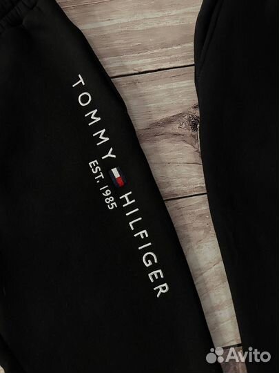 Спортивные штаны Armani Exchange хлопок люкс