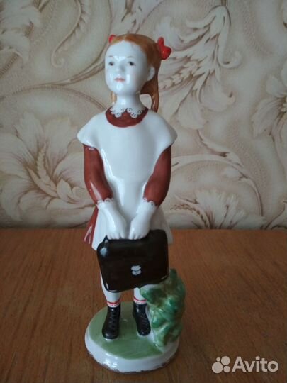 Фарфоровые статуэтки периода СССР