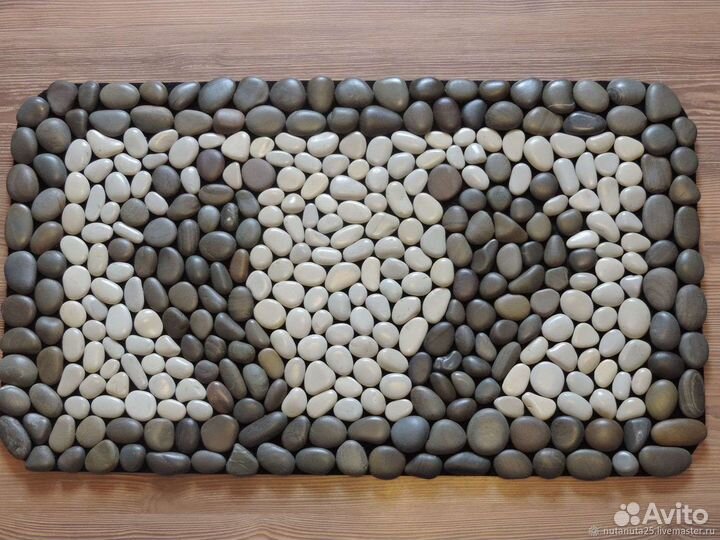 Коврик из морского камня