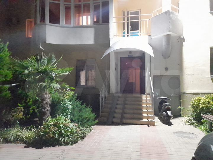 3-к. квартира, 98,2 м², 3/16 эт.