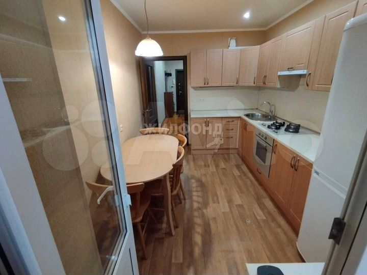 3-к. квартира, 71 м², 3/5 эт.