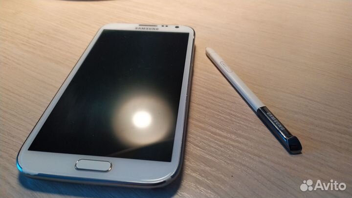 Samsung Galaxy Note II GT-N7100, 2/16 ГБ