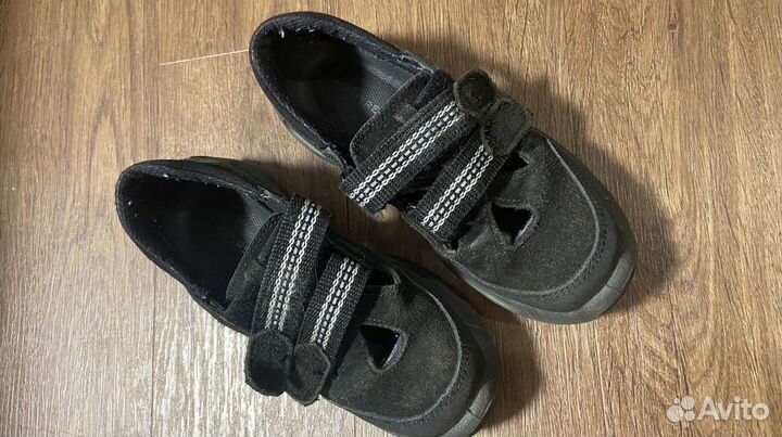 Safety shoes