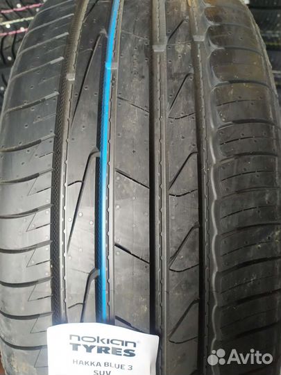 Nokian Tyres Hakka Blue 3 SUV 235/60 R18