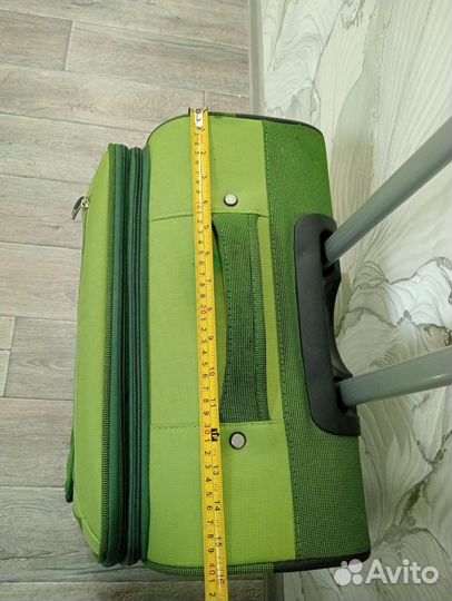 Чемодан на колесах