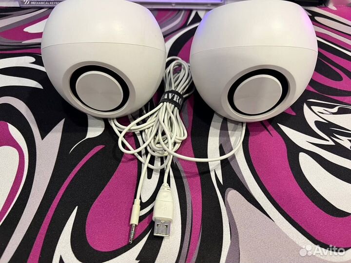 Колонки для компьютера Creative