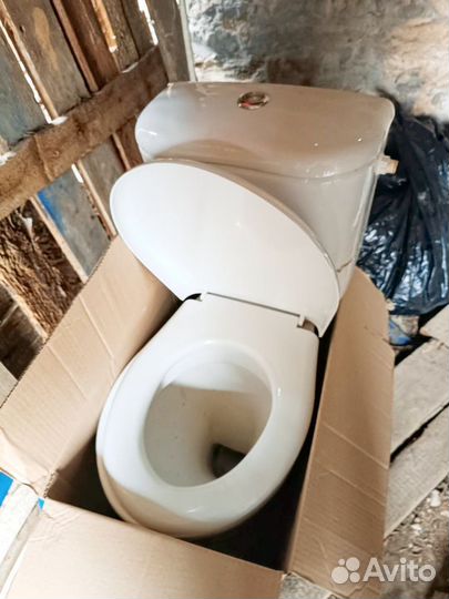 Унитаз с бачком бу