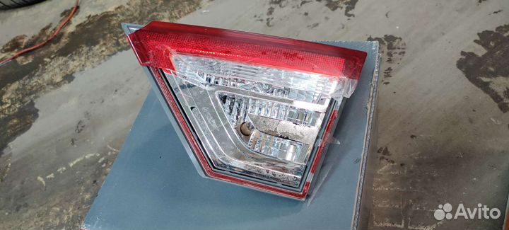 Vesta задний правый фонарь внешний и внутренний