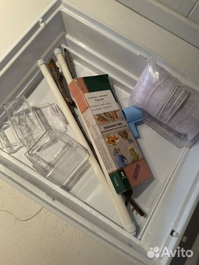 Клетка для волнистого попугая + корм