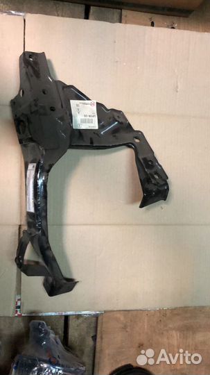 Панель передняя opel zafira, 05 - верх. прав. под