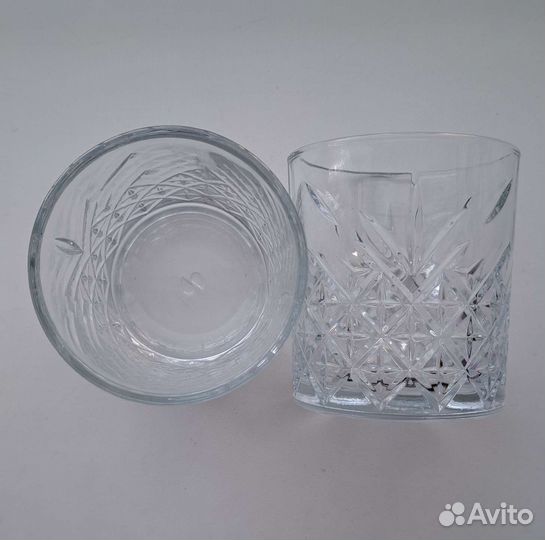 Набор стаканов