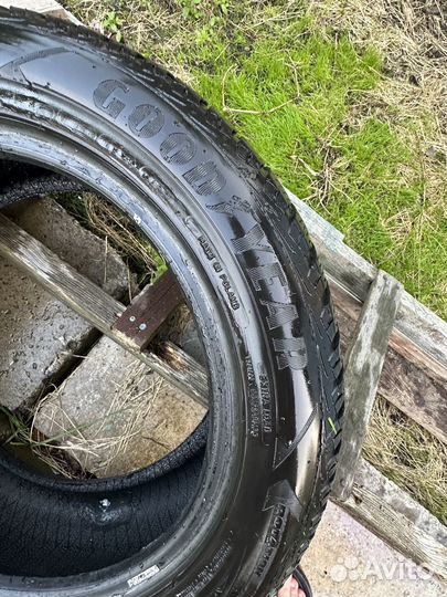 Goodyear UltraGrip Ice 2 205/55 R16 94