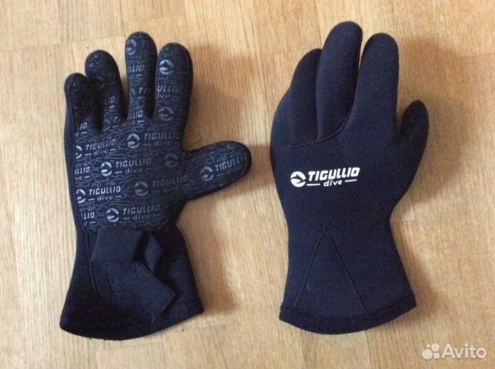 Перчатки для дайвинга tigullio