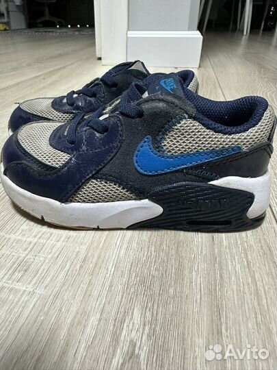 Кроссовки nike air 25