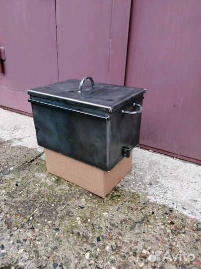 Коптильни с круглой и прямой крышкой