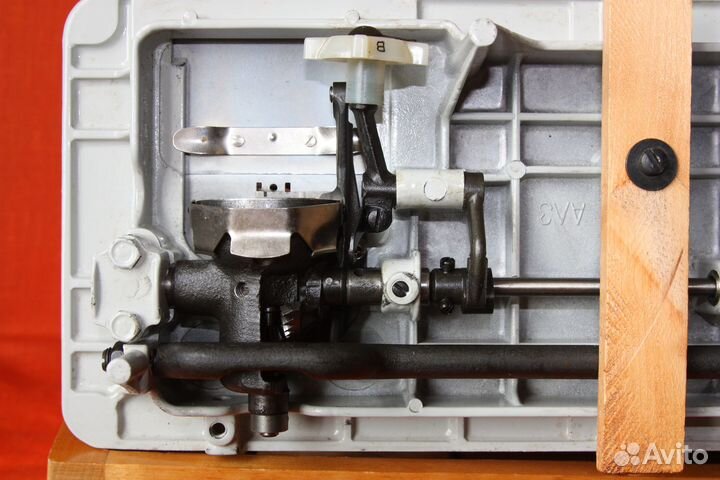 Швейная машинка 